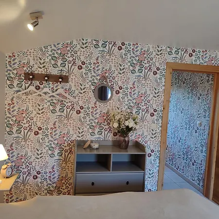 Tatil Evi La Croisee Des Champs, Entre Durbuy Et La Roche En Ardenne