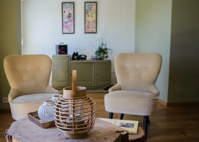 La Croisee Des Champs, Entre Durbuy Et La Roche En Ardenne 에레제